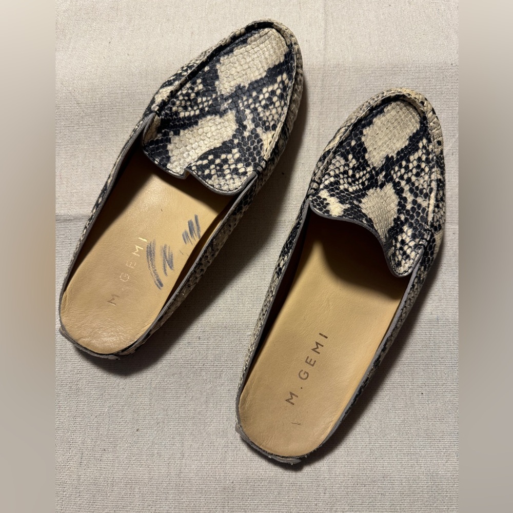 M. Gemi snake pattern slide ons